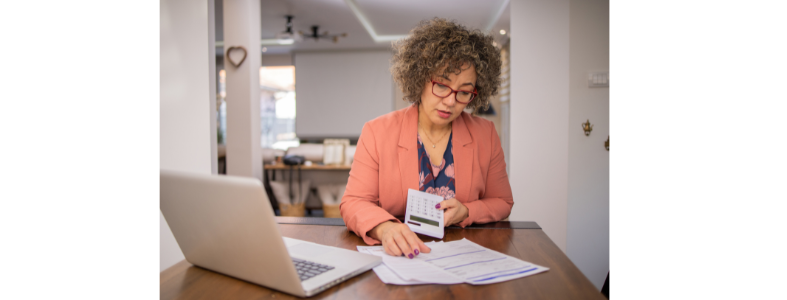 woman doing taxes